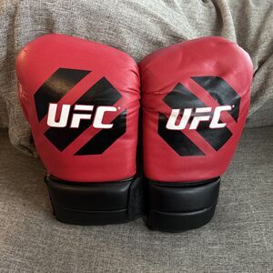 UFC MMA Mixed Martial Arts Boxing Gloves 14 oz